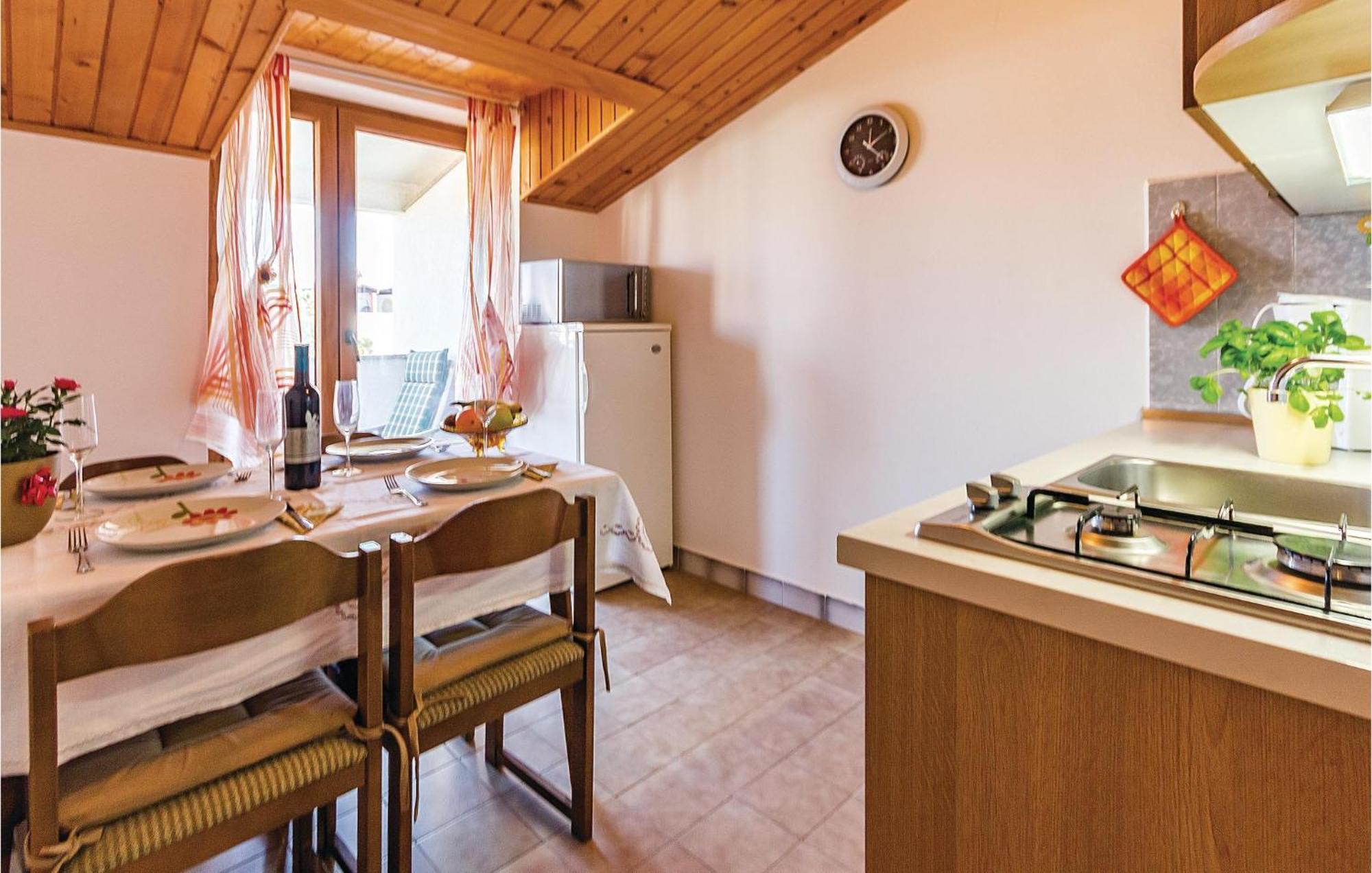 Beautiful Apartment In Pula With Kitchen Dış mekan fotoğraf
