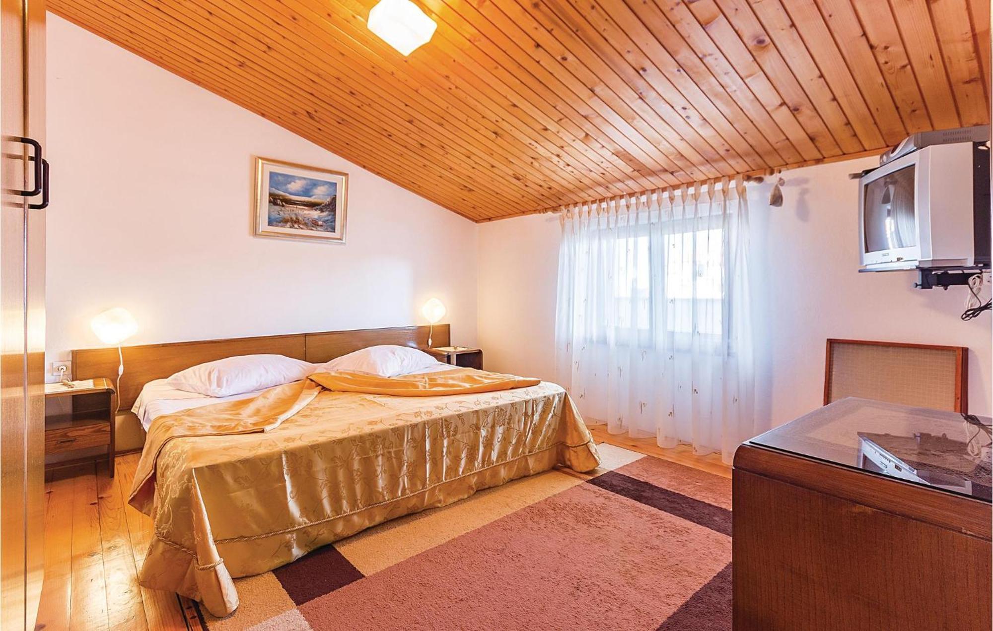 Beautiful Apartment In Pula With Kitchen Dış mekan fotoğraf